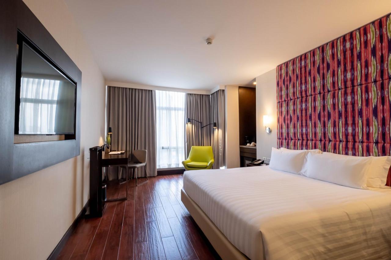 Wynwood Hotel Pasig City Bagian luar foto