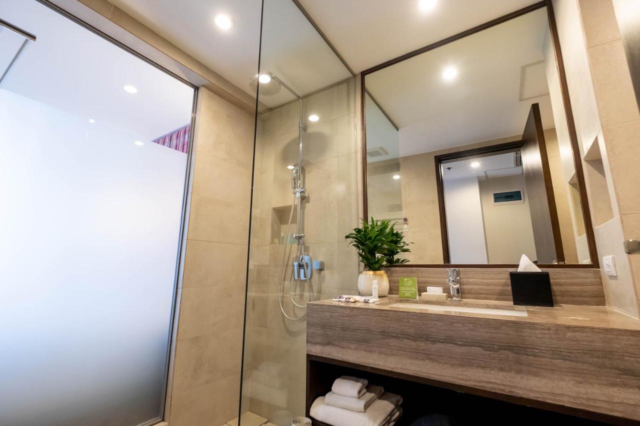 Wynwood Hotel Pasig City Bagian luar foto