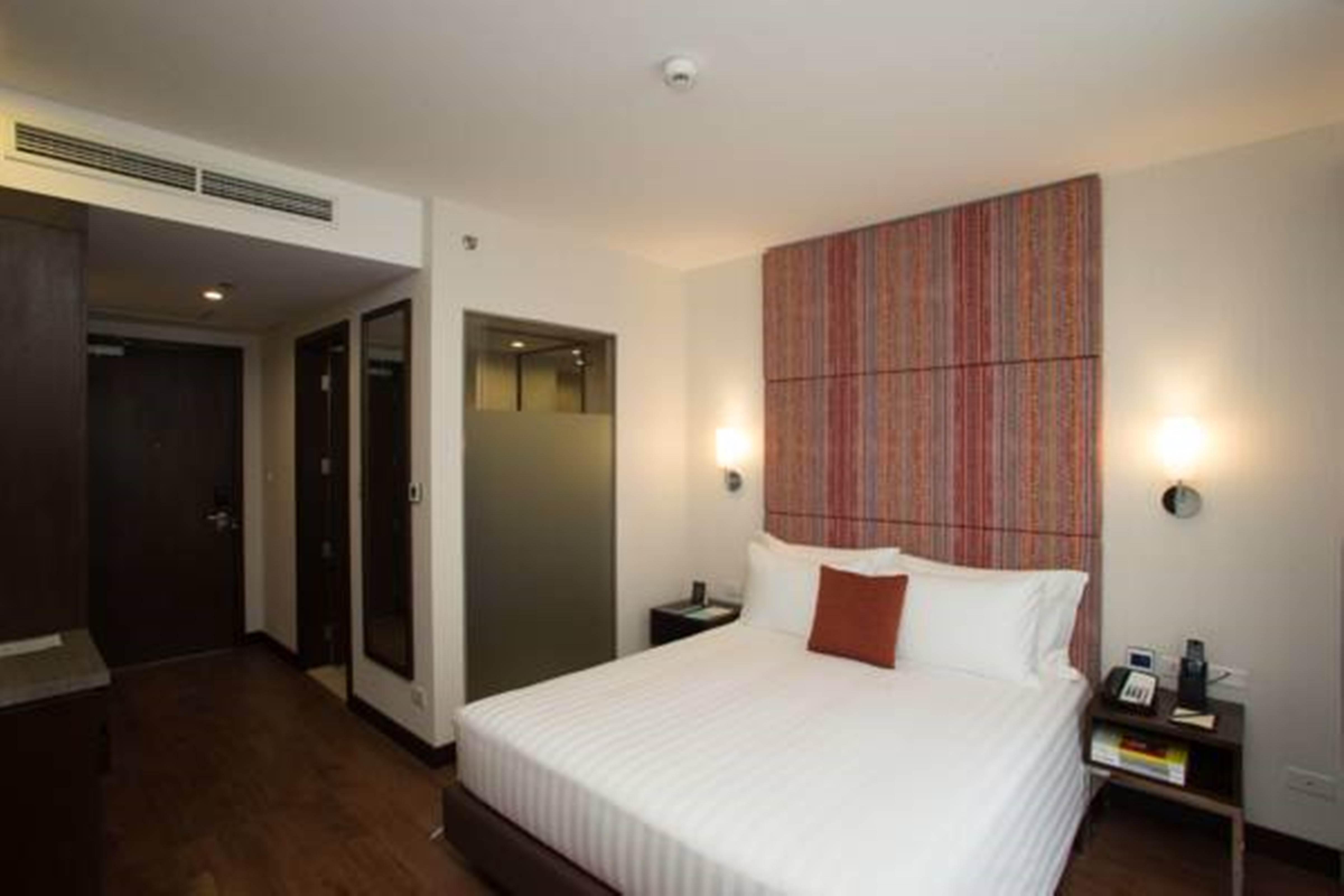 Wynwood Hotel Pasig City Bagian luar foto