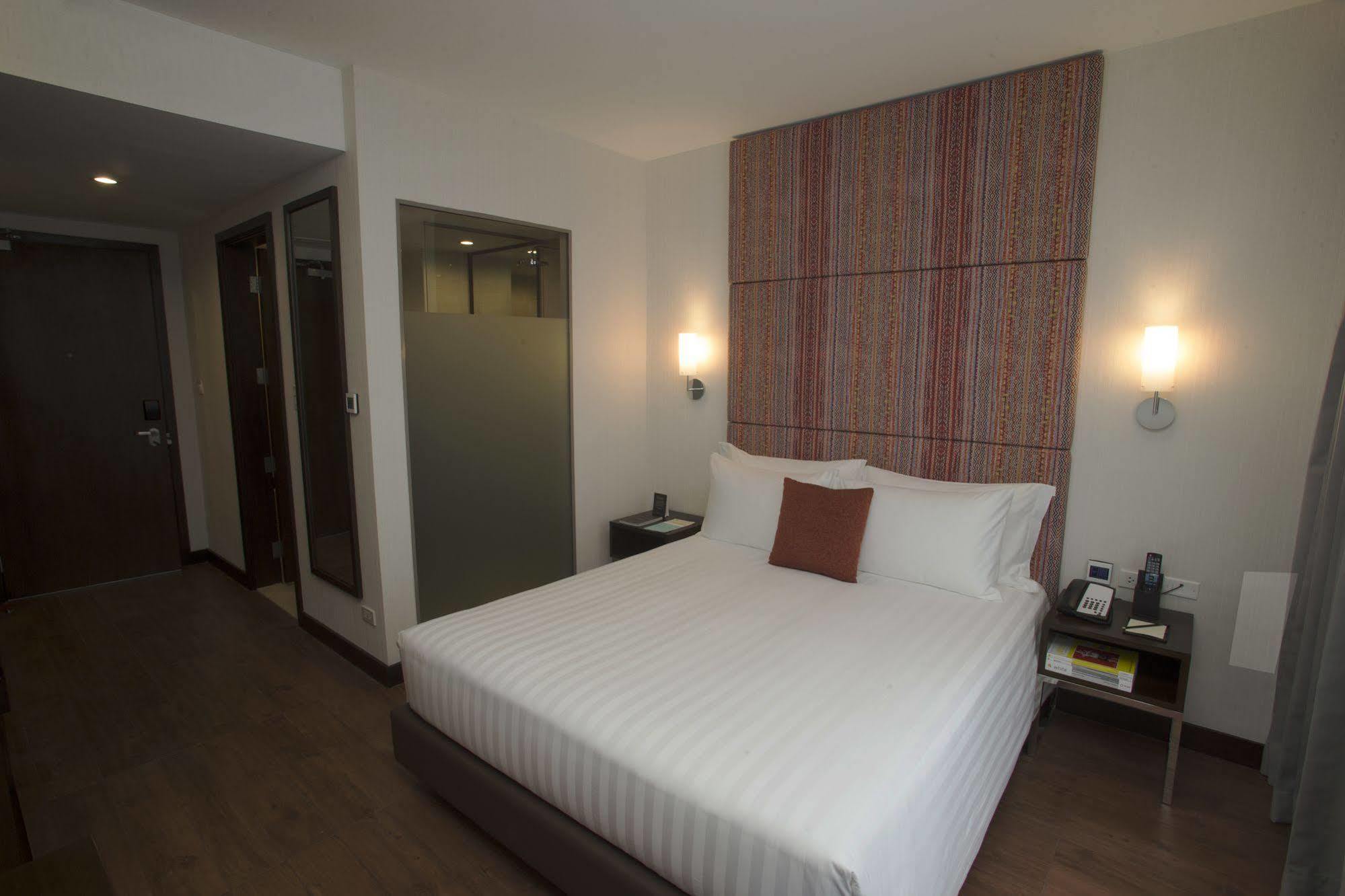 Wynwood Hotel Pasig City Bagian luar foto